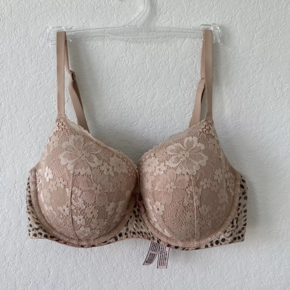 Victoria's Secret Body By Victoria Lined Demi Bra 34DD